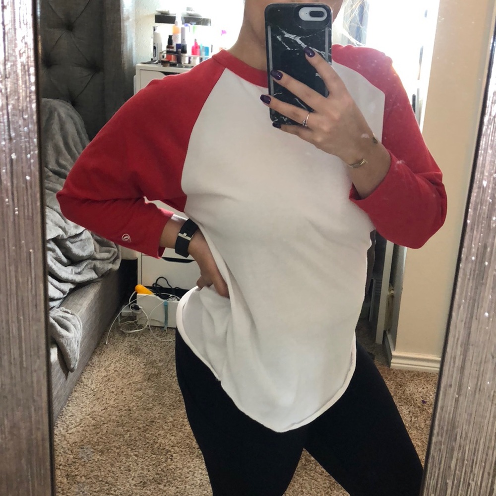 RED & WHITE BASEBALL QUARTER SLEEVE